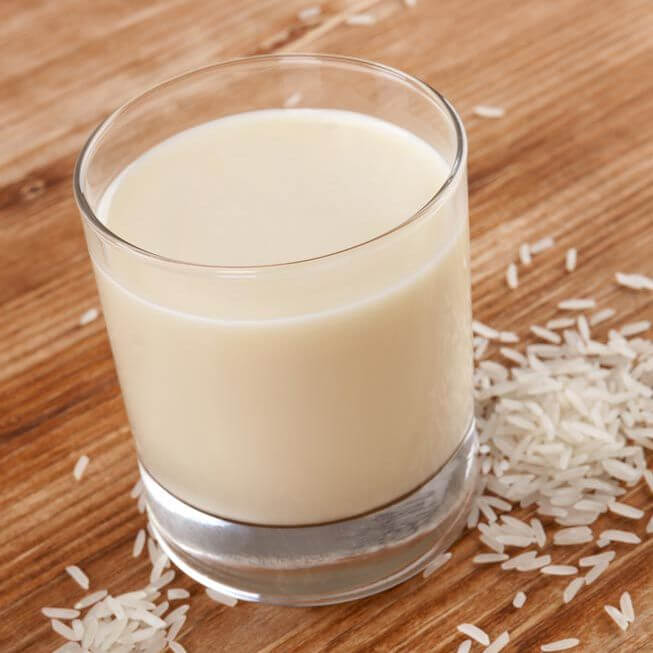 ¿Qué tiene más proteína La leche de soja o de vaca?