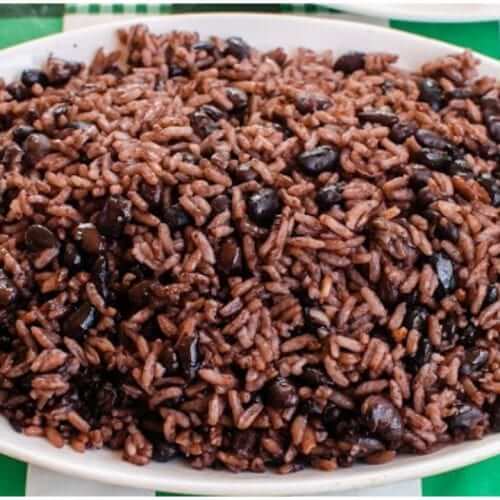 ¿Cuál es el origen del arroz negro?