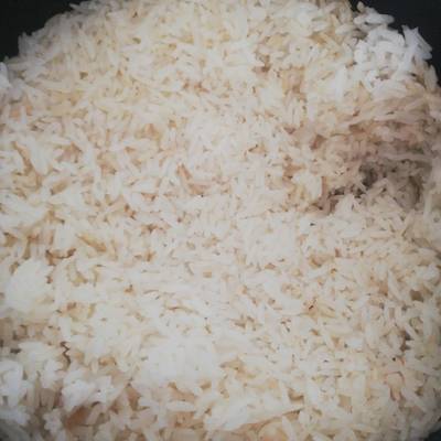 ¿Cuánto rinde 1 taza de arroz?