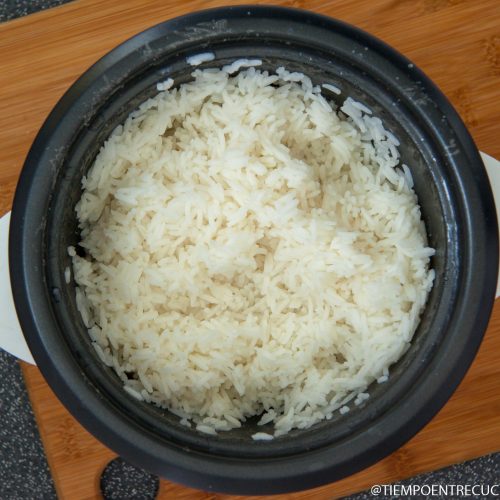 ¿Cuánto tiempo tarda en cocer el arroz blanco?
