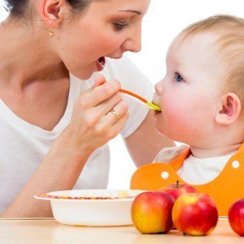 ¿Qué alimentos son buenos para un bebé?
