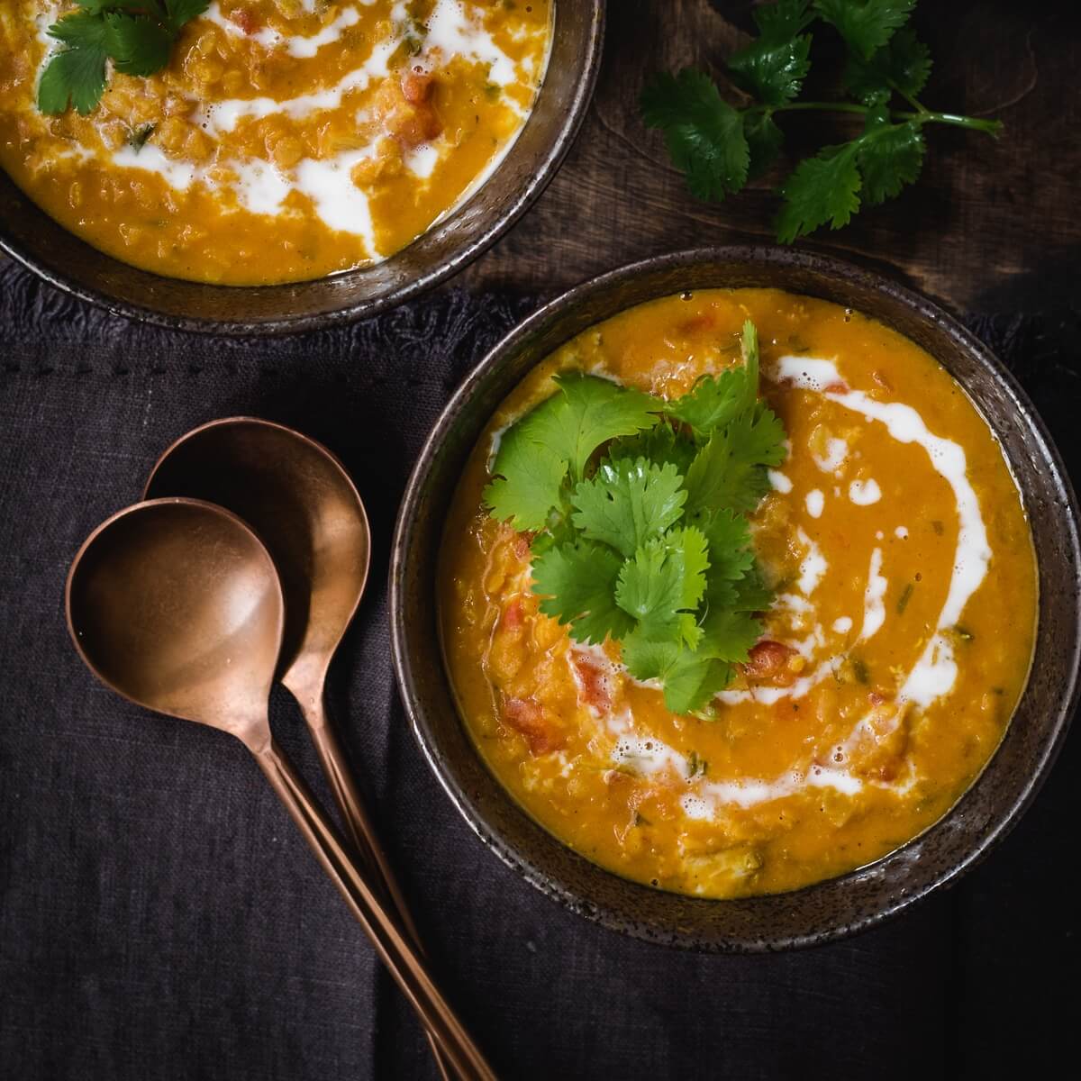 ¿Qué beneficios tiene el curry?