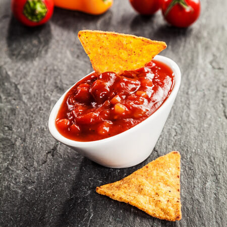 ¿Qué está compuesta la salsa de tomate?