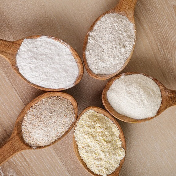 ¿Qué materiales se utilizan para hacer el pan?